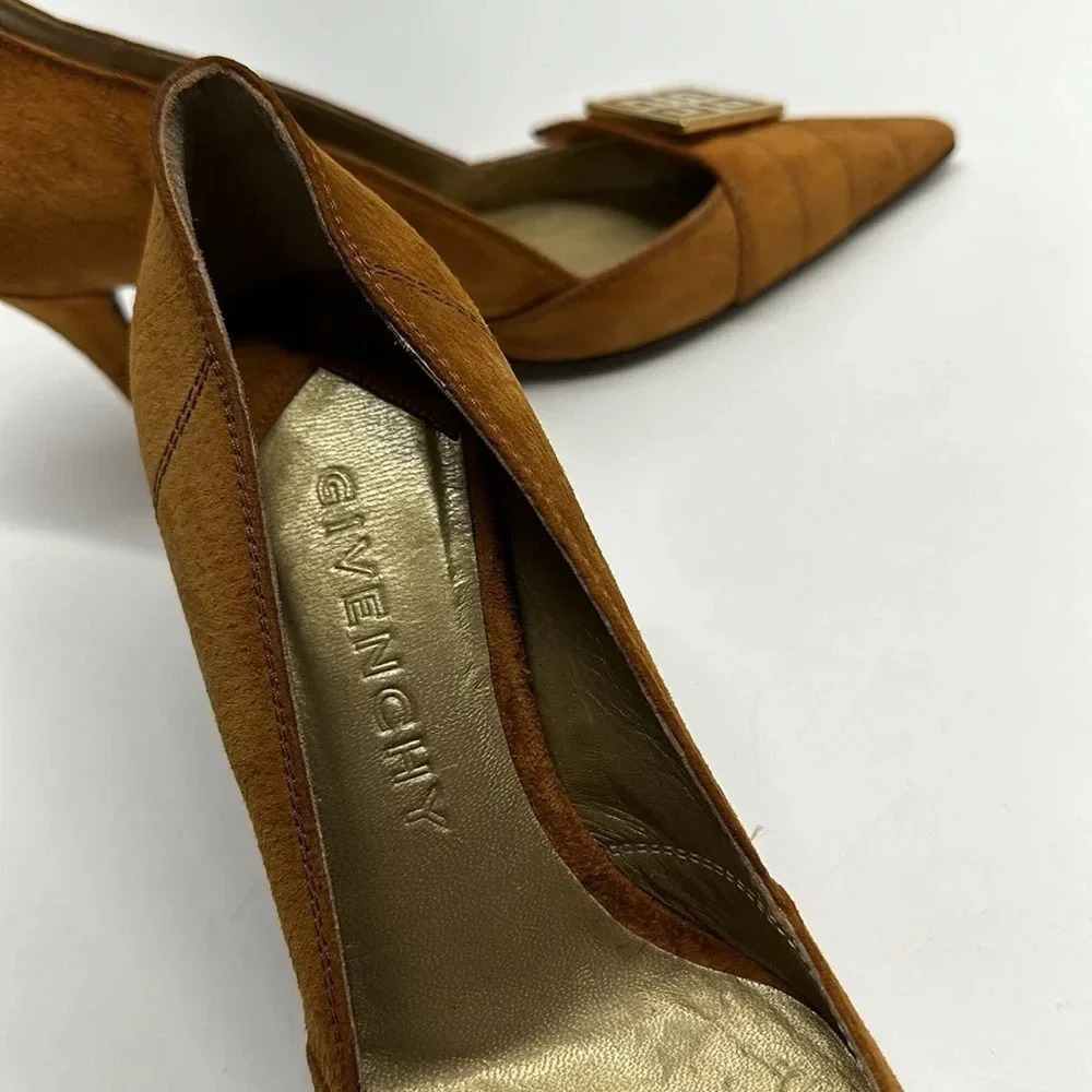 Givenchy Heels High Heel Pumps Shoes Suede Gold Metal Logo Tan Brown Size US 6.5 - Picture 7 of 12